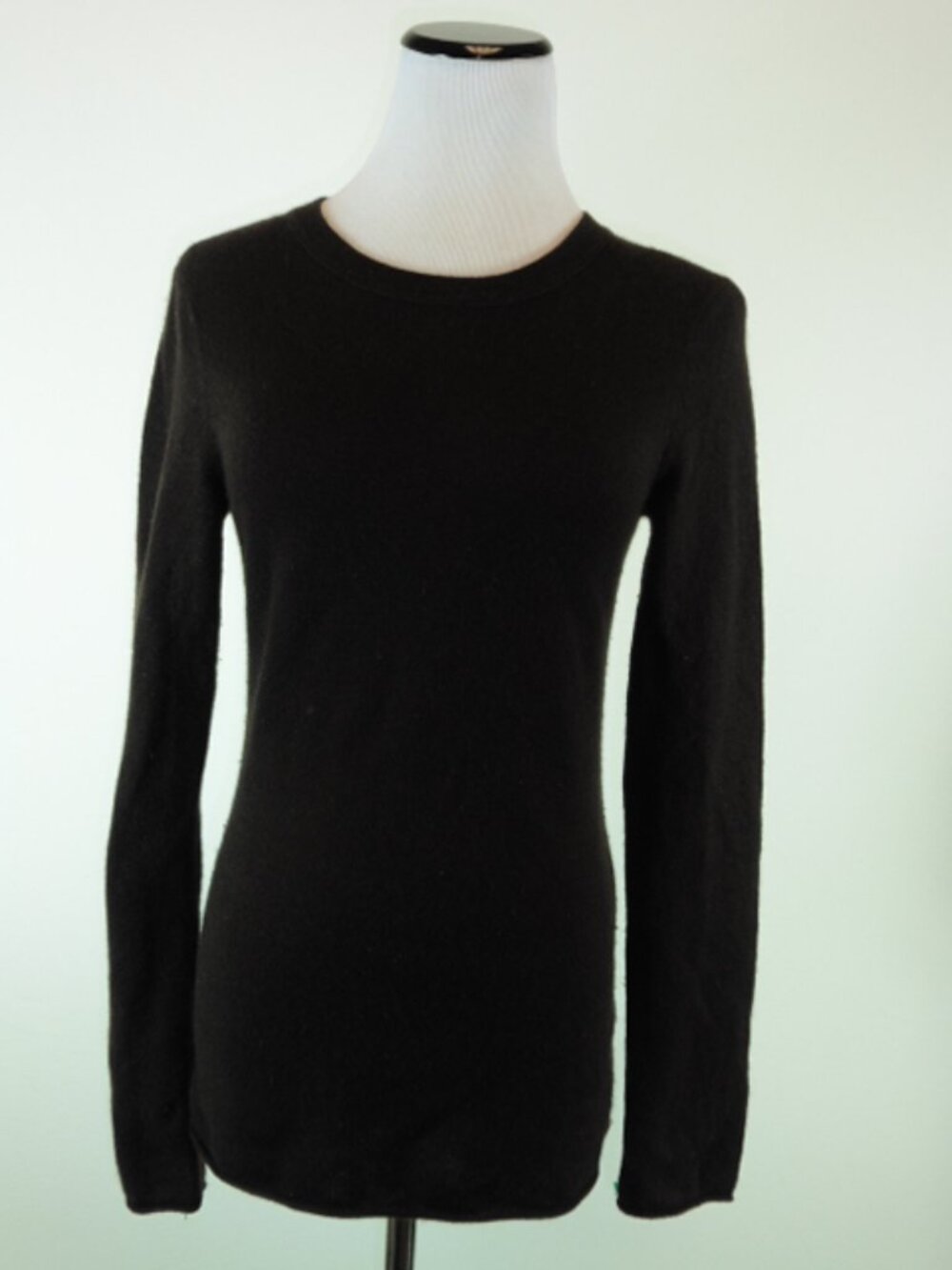 AQUA brown cashmere crewneck sweater